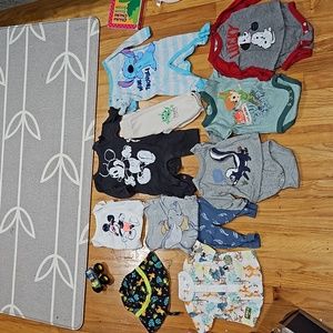 Disney bundle size 3 to 6 months